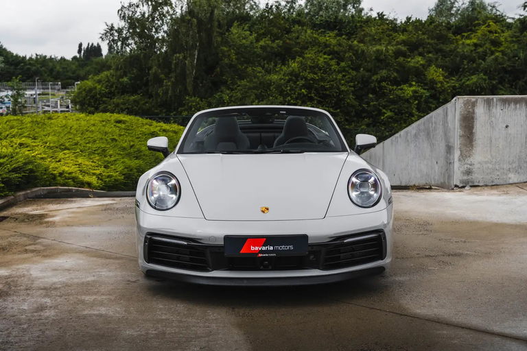 Porsche 992 Carrera 4S