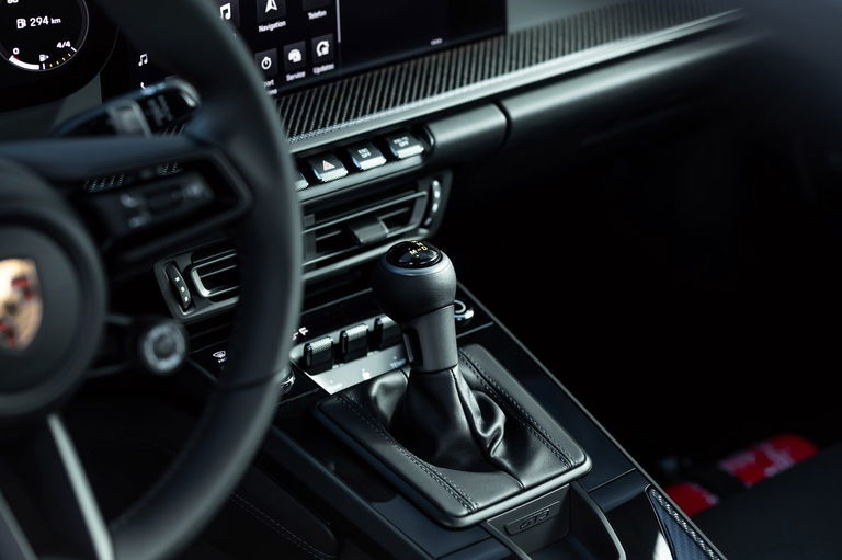 Porsche 992 GT3 Touring