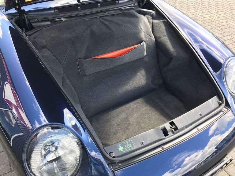 Porsche 993 Carrera