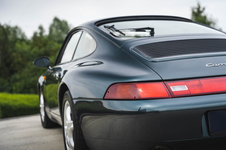 Porsche 993 Carrera 4