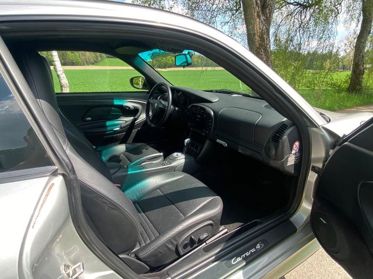 Porsche 996 Carrera 4S