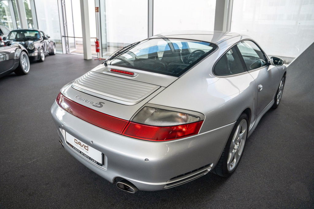 Porsche 996 Carrera 4S