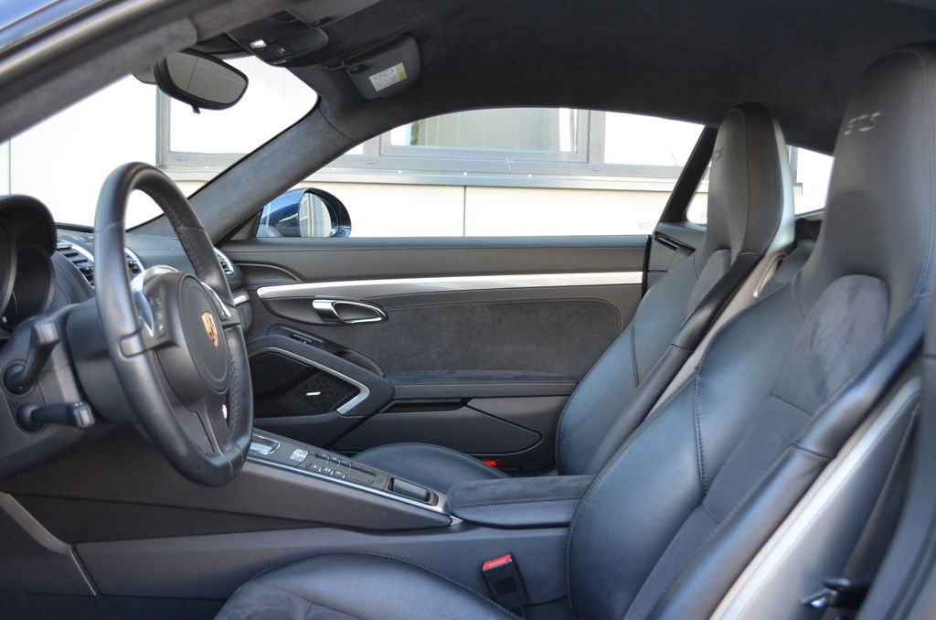 Porsche 981 Cayman GTS