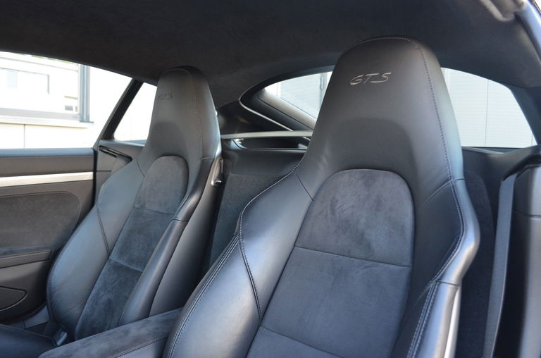 Porsche 981 Cayman GTS