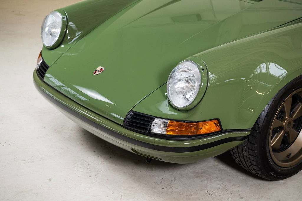 Porsche 911 Backdate