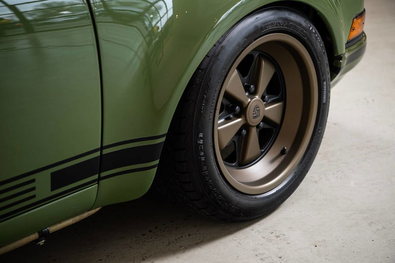 Porsche 911 Backdate