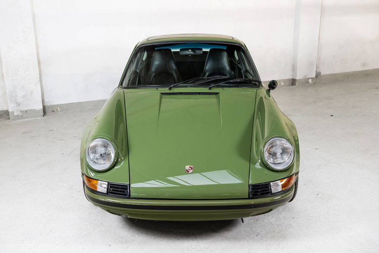 Porsche 911 Backdate