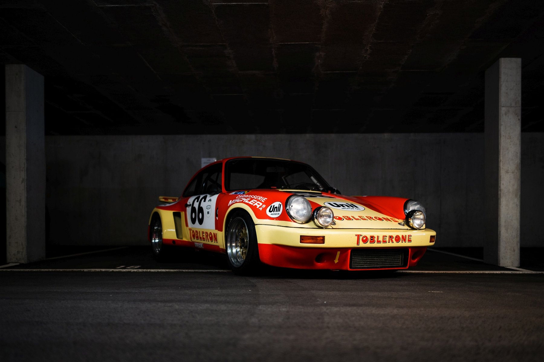 Toblerone Porsche 911 Carrera RSR 3.0 – Chronicles of a race car