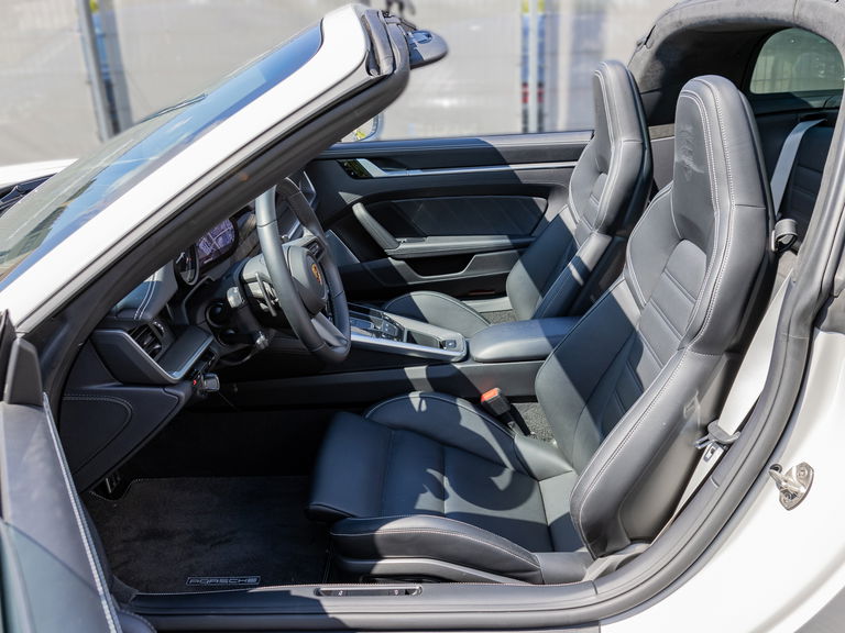Porsche 992 Targa 4S