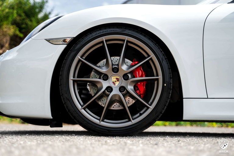 Porsche 981 Cayman S