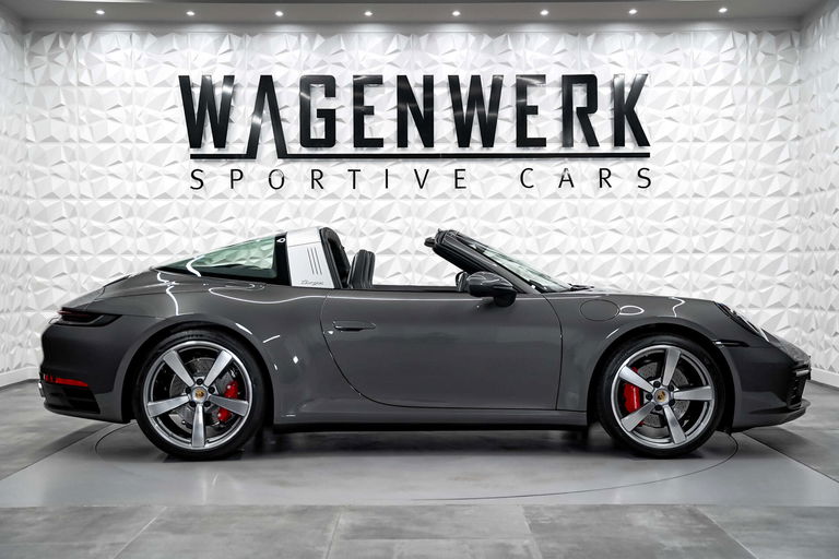 Porsche 992 Targa 4S
