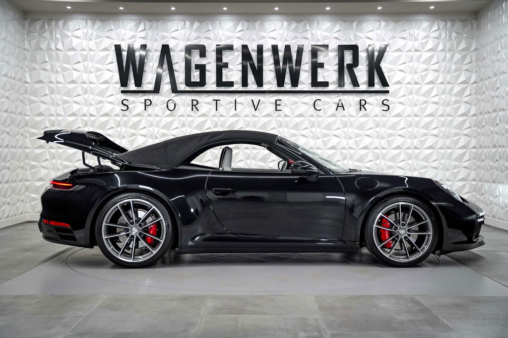 Porsche 992 Carrera S