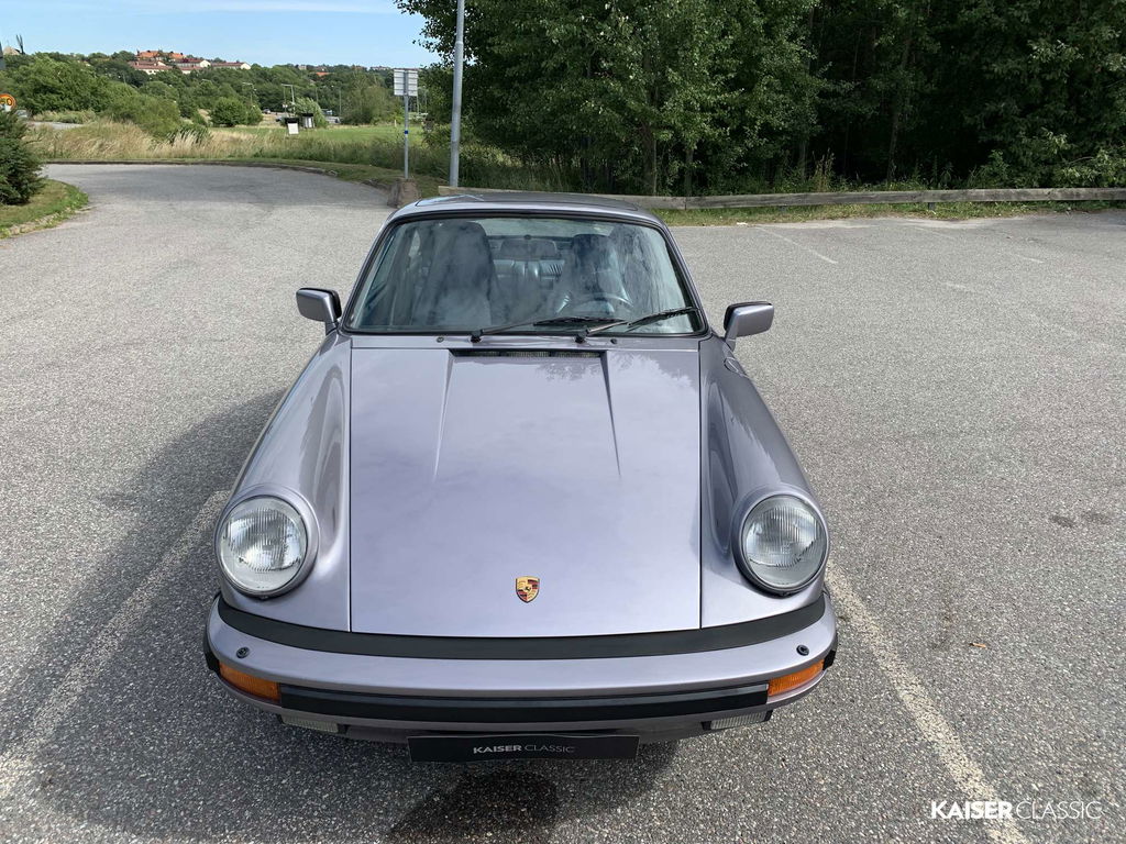 Porsche 911 Carrera 3.2