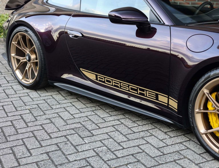 Porsche 992 GT3 Touring