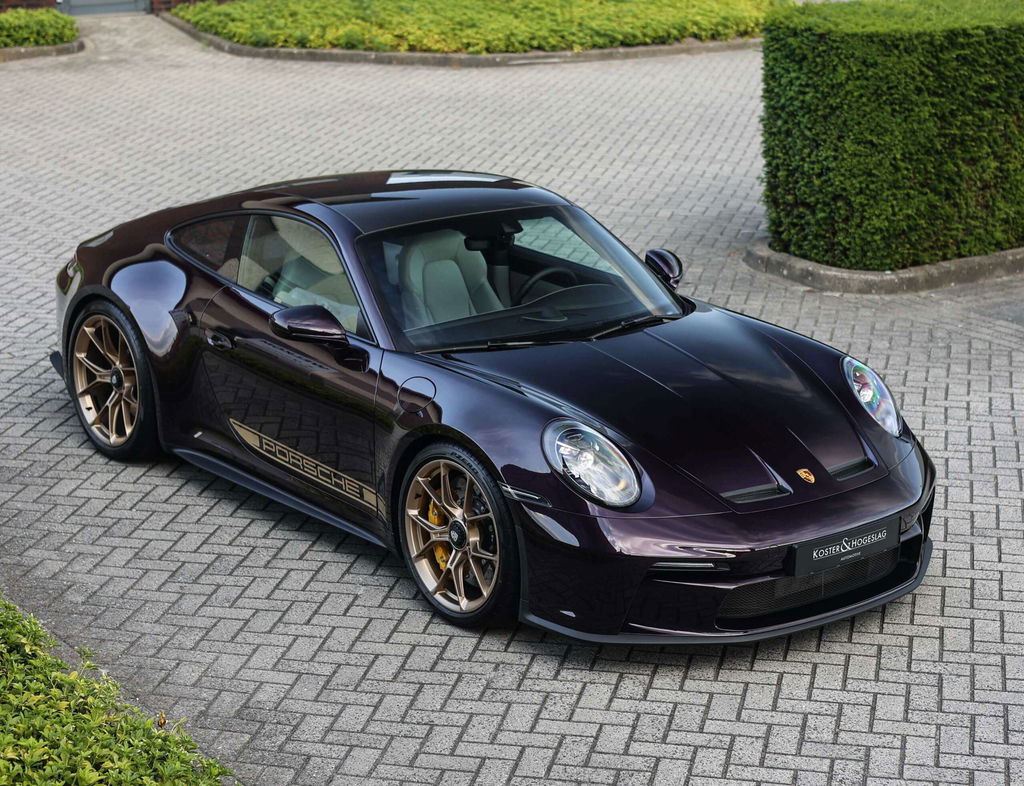 Porsche 992 GT3 Touring