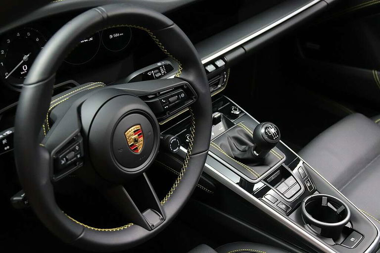 Porsche 992 Carrera S