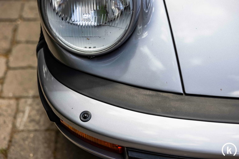 Porsche 911 Carrera 3.2 “25 Jahre 911”