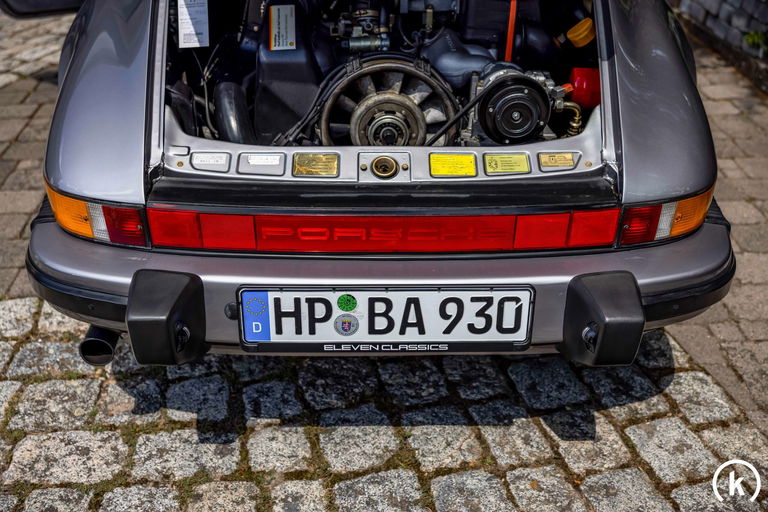 Porsche 911 Carrera 3.2 “25 Jahre 911”