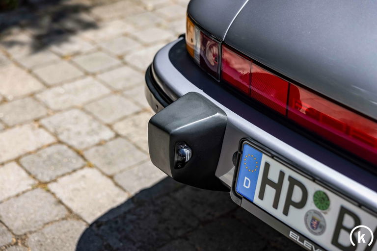 Porsche 911 Carrera 3.2 “25 Jahre 911”