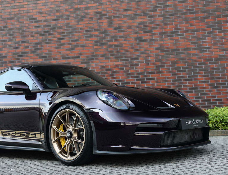 Porsche 992 GT3 Touring