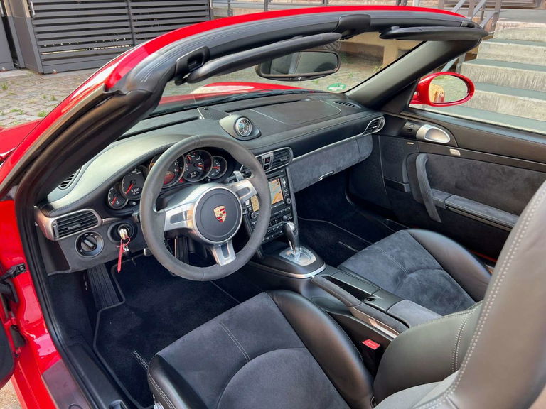 Porsche 997.2 Carrera GTS