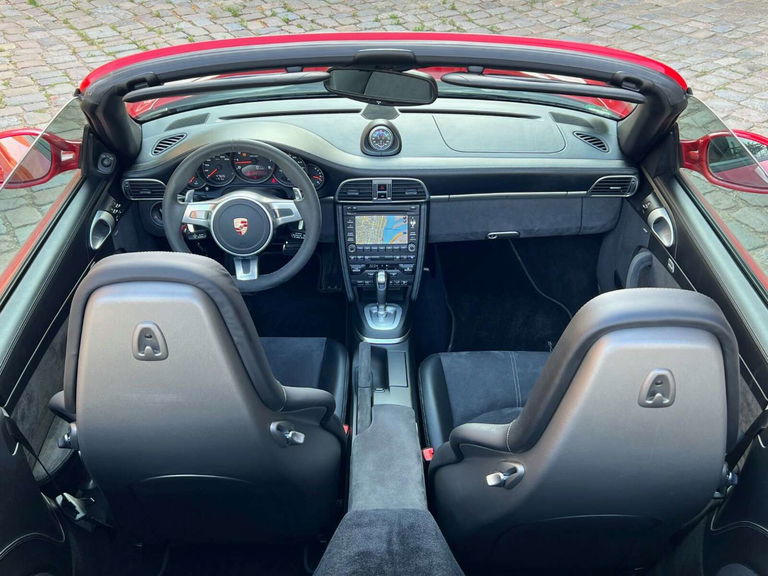 Porsche 997.2 Carrera GTS