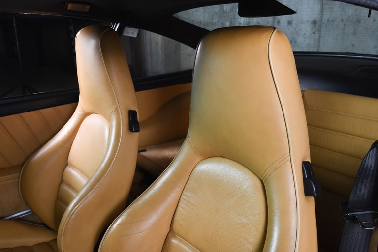 Porsche 911 Carrera 3.2 (US)