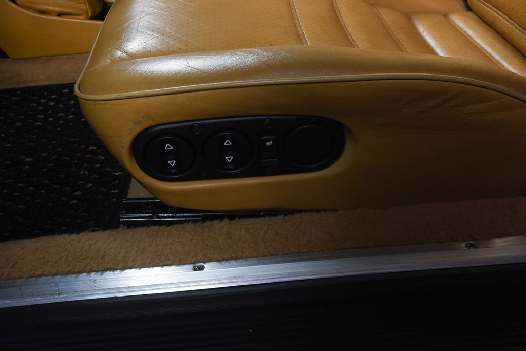 Porsche 911 Carrera 3.2 (US)