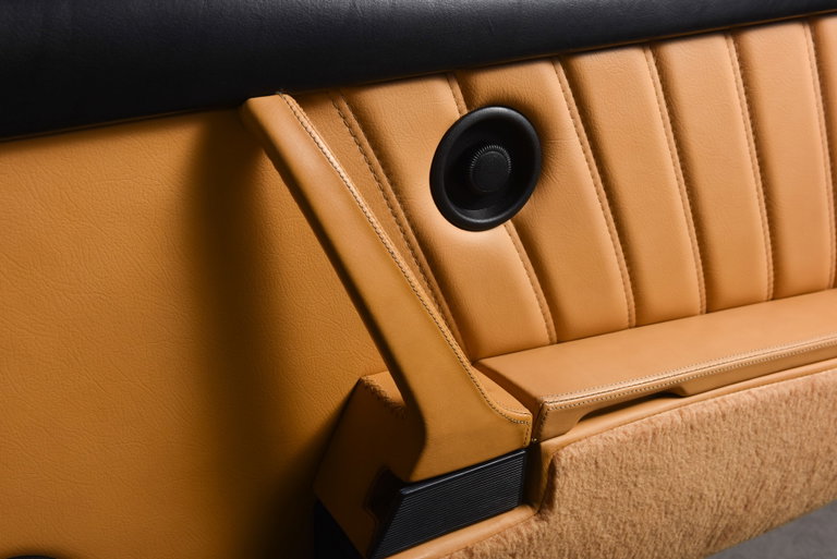 Porsche 911 Carrera 3.2 (US)