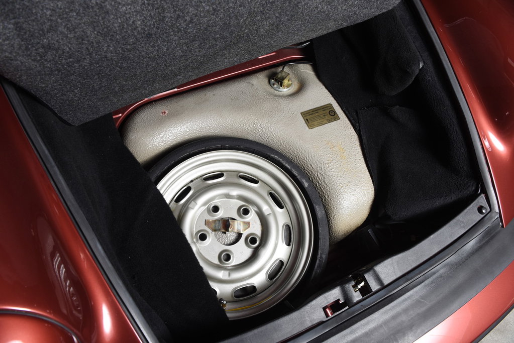 Porsche 911 Carrera 3.2 (US)