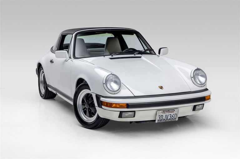 Porsche 911 Carrera 3.2