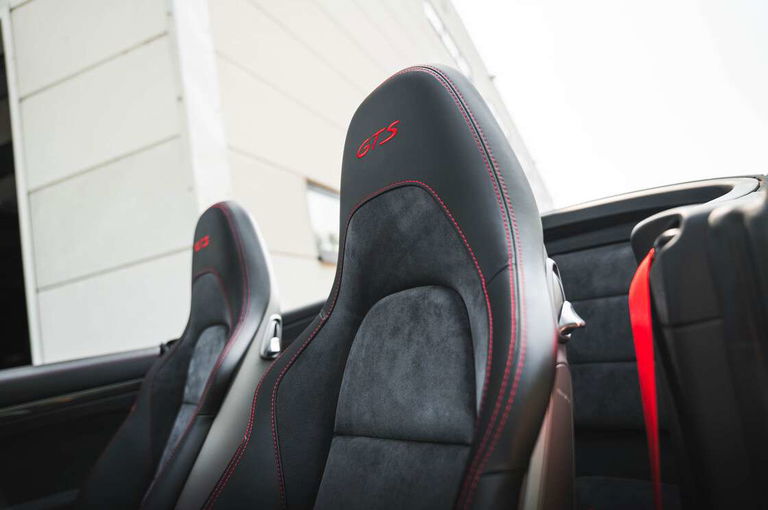 Porsche 991.2 Carrera 4 GTS