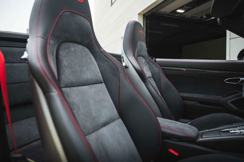 Porsche 991.2 Carrera 4 GTS