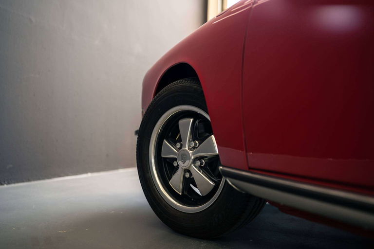 Porsche 911 S (F-Modell)