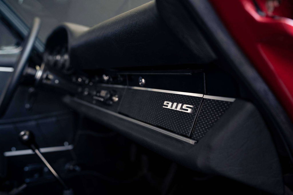 Porsche 911 S (F-Modell)