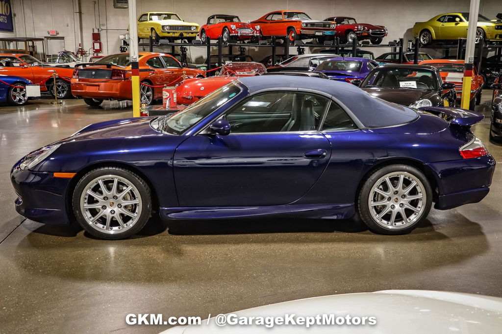 Porsche 996 Carrera 4