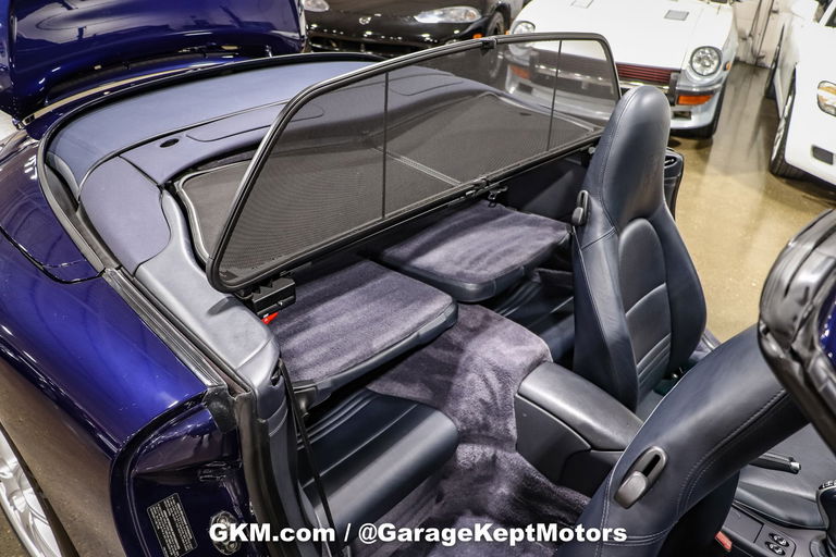 Porsche 996 Carrera 4