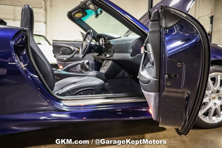 Porsche 996 Carrera 4