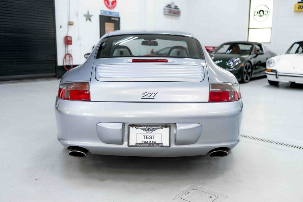 Porsche 996.2 Carrera “40 Jahre 911”