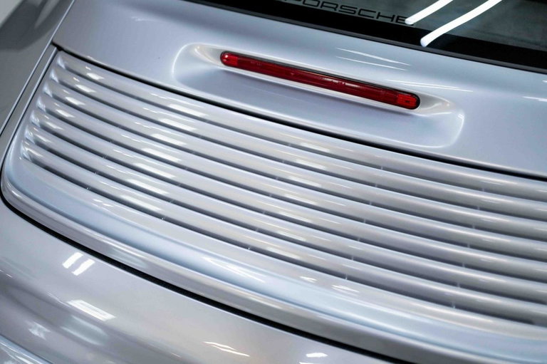 Porsche 996.2 Carrera “40 Jahre 911”