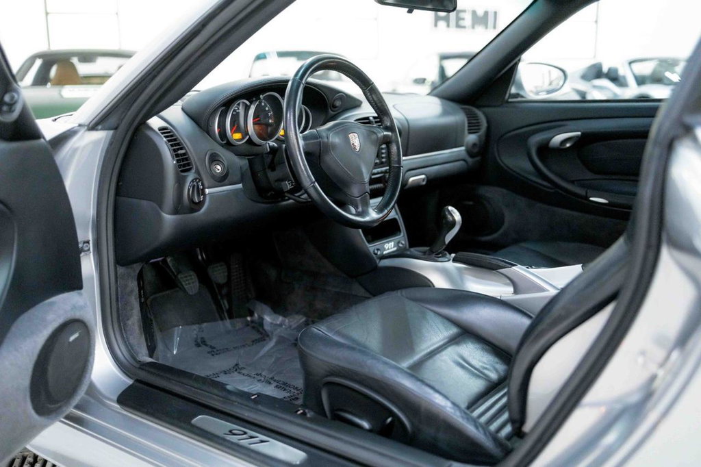 Porsche 996.2 Carrera “40 Jahre 911”