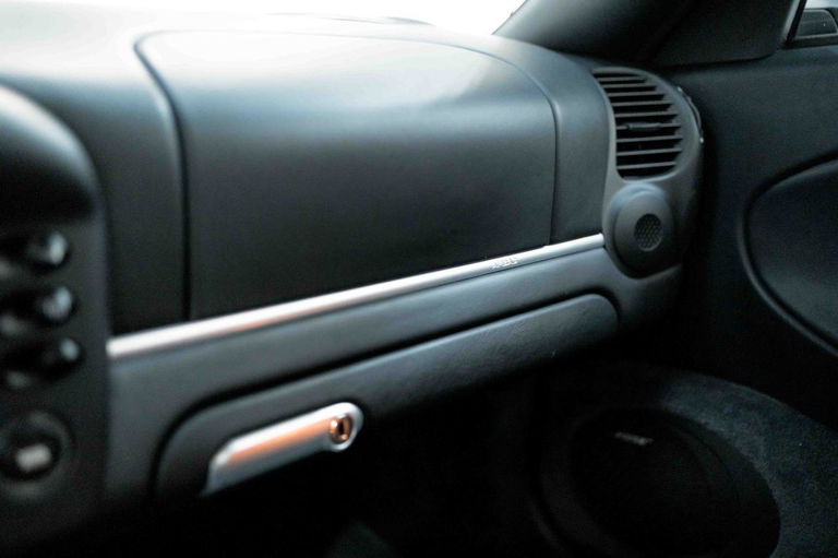 Porsche 996.2 Carrera “40 Jahre 911”