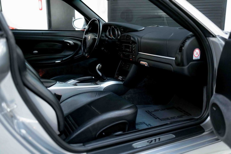 Porsche 996.2 Carrera “40 Jahre 911”