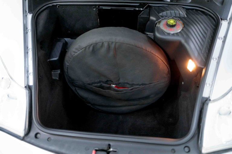 Porsche 996.2 Carrera “40 Jahre 911”