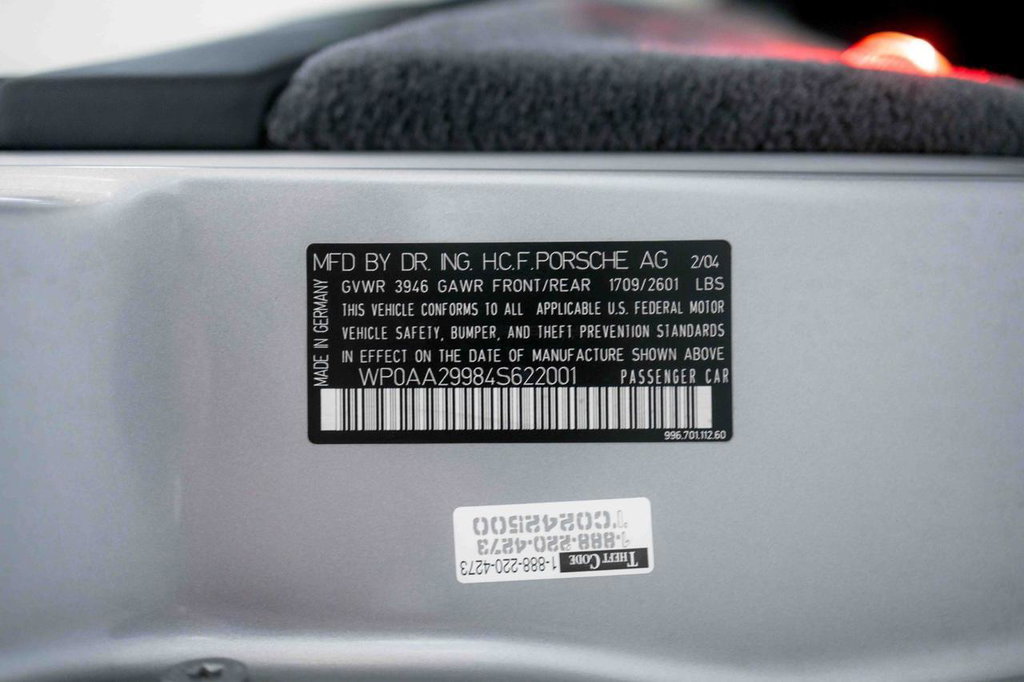 Porsche 996.2 Carrera “40 Jahre 911”