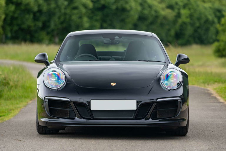 Porsche 991.2 Carrera GTS