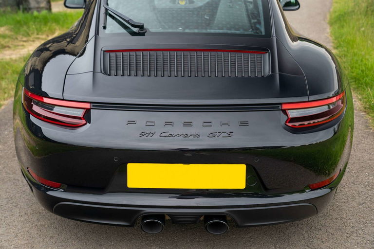 Porsche 991.2 Carrera GTS