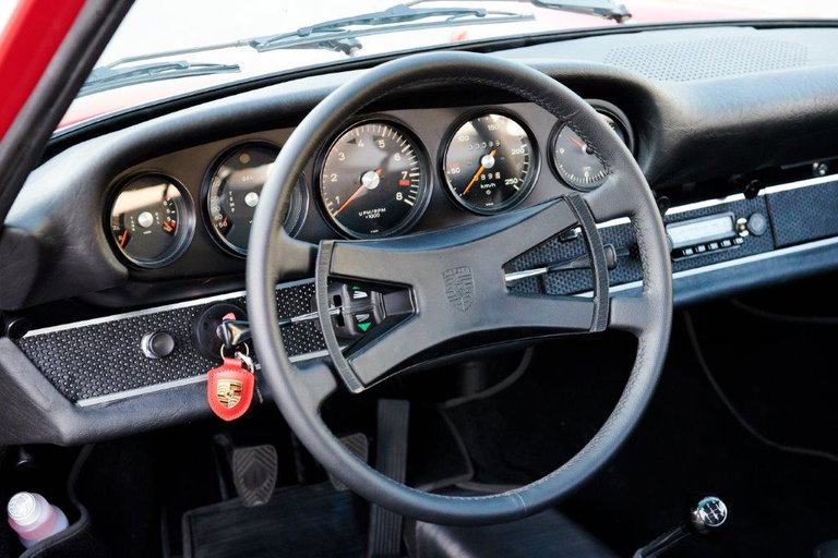 Porsche 911 S (F-Modell)