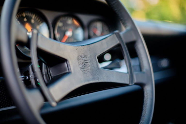 Porsche 911 S (F-Modell)