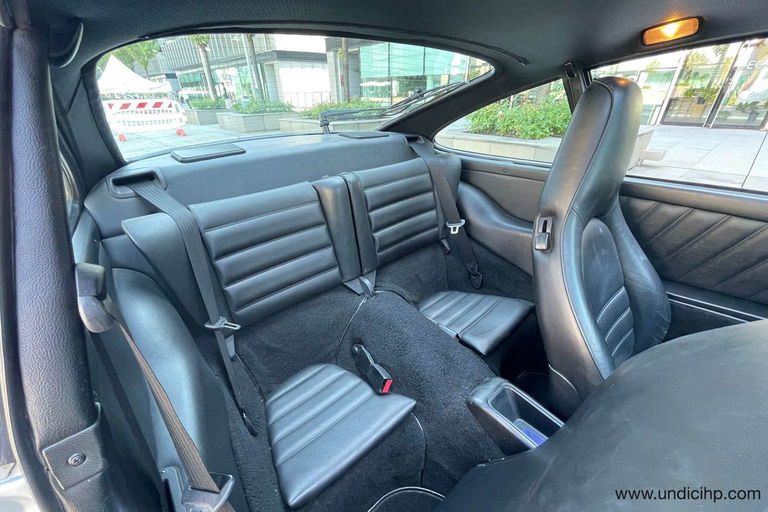 Porsche 964 Carrera 4